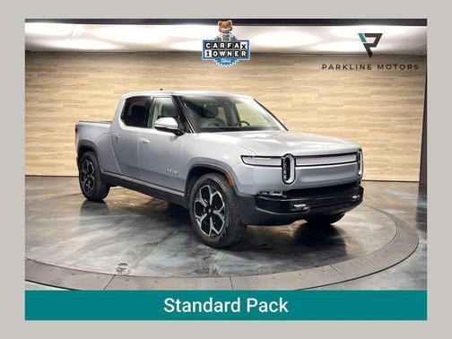 LA Silver 2024 Rivian R1T Adventure