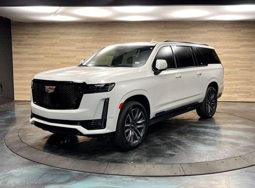 Crystal White Tricoat 2022 Cadillac Escalade ESV Sport Platinum