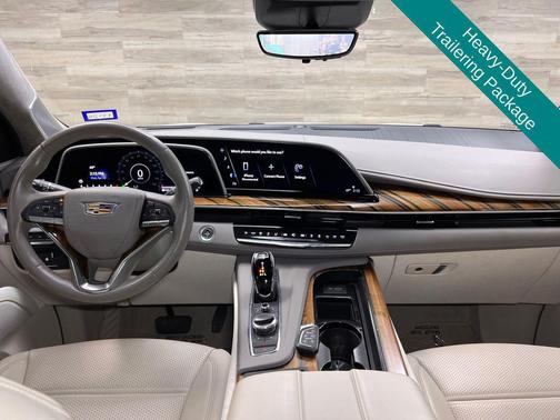 Crystal White Tricoat 2022 Cadillac Escalade ESV Sport Platinum