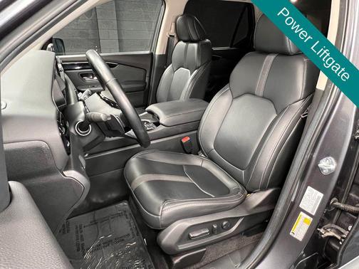 Gray 2025 Honda Pilot Touring 8-Passenger