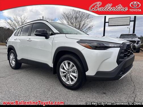 2026 Toyota Corolla Cross LE