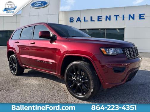 2022 Jeep Grand Cherokee Laredo