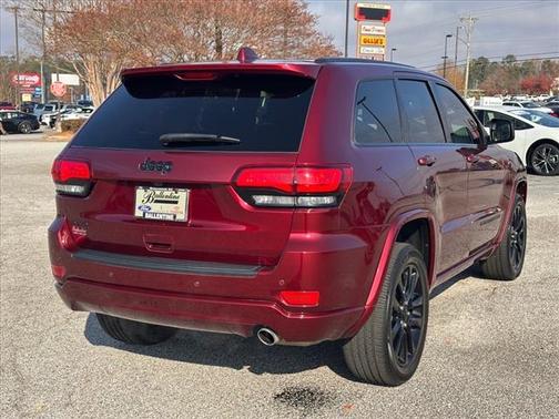 2022 Jeep Grand Cherokee Laredo