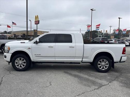 2021 RAM 3500 Limited Mega Cab 4x4 6'4' Box
