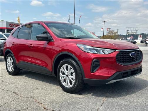 Rapid Red Metallic Tinted Clearcoat 2025 Ford Escape Active