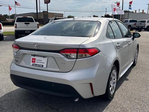 Classic Silver Metallic (1F7) 2026 Toyota Corolla LE