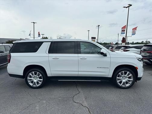 2023 Chevrolet Suburban LS