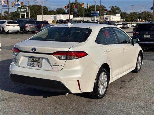 2024 Toyota Corolla Hybrid LE