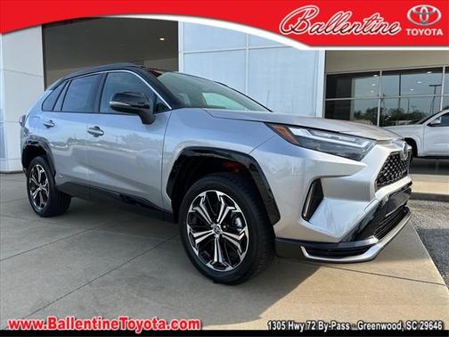 2025 Toyota RAV4 Hybrid SE