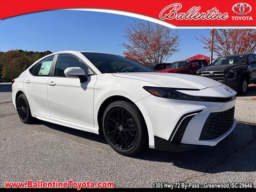 2026 Toyota Camry SE