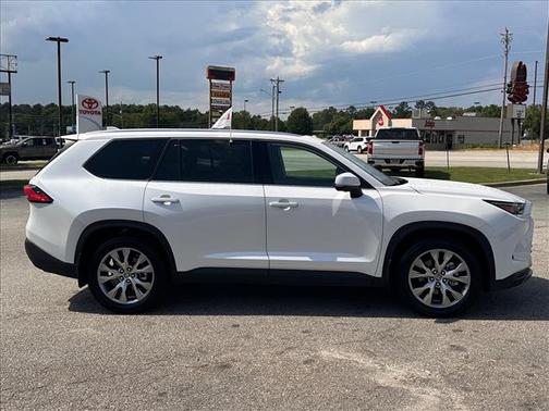 Wind Chill Pearl (089) 2024 Toyota Grand Highlander Limited