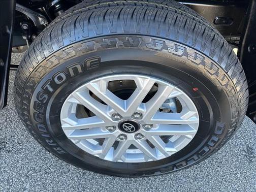 2025 Toyota Tundra SR5