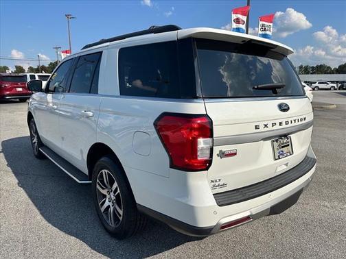 2022 Ford Expedition XLT