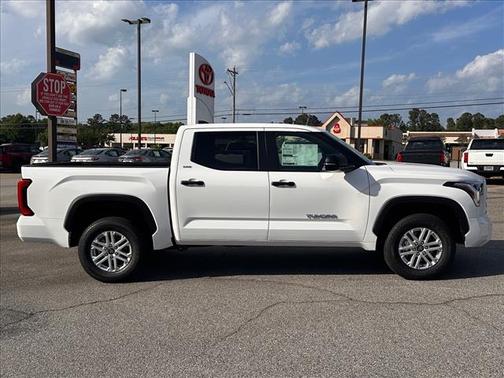 Ice Cap 2026 Toyota Tundra SR5