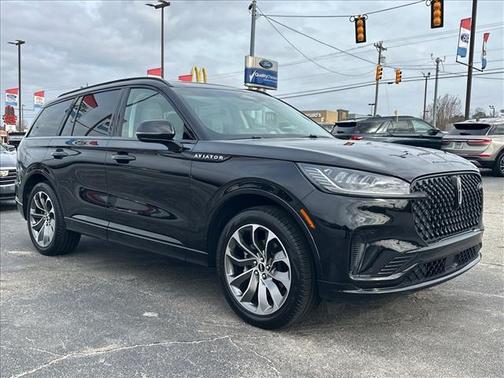 2025 Lincoln Aviator Premiere