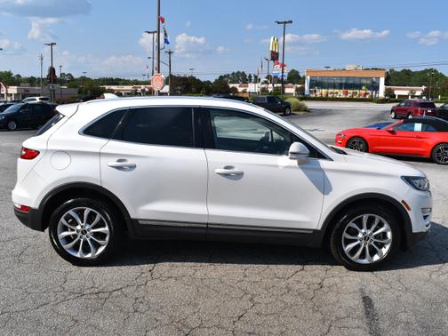 2015 Lincoln MKC Base