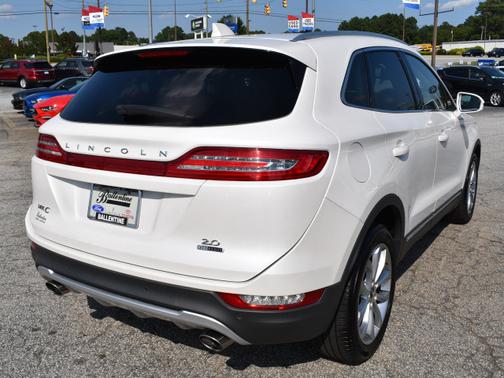 2015 Lincoln MKC Base