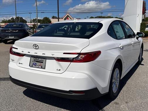 Ice Cap 2026 Toyota Camry LE