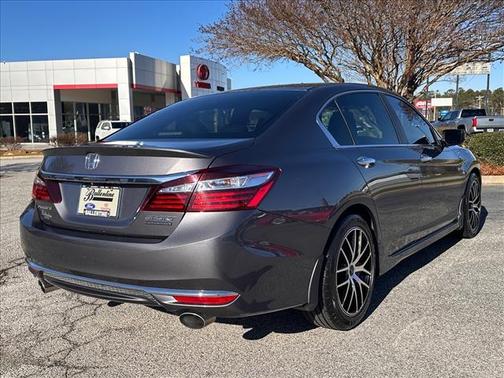 2017 Honda Accord Sport SE