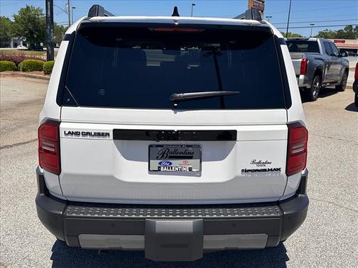 Ice Cap 2026 Toyota Land Cruiser Base