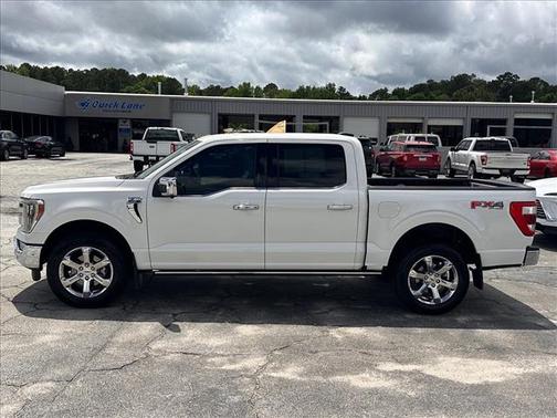 Star White Metallic Tri-Coat 2023 Ford F-150 Lariat