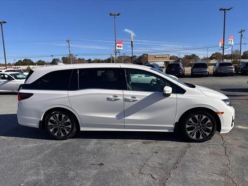 2025 Honda Odyssey Elite