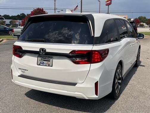 Platinum White Pearl (Wx) 2025 Honda Odyssey EX-L