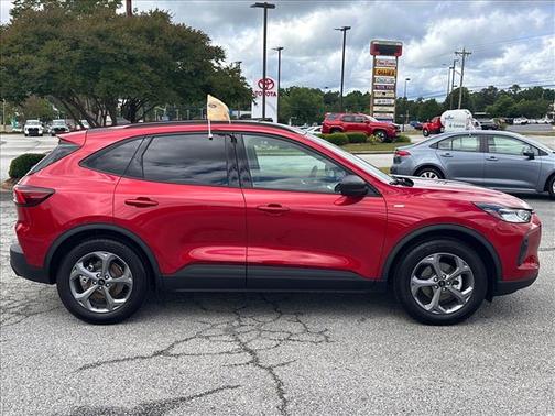 Rapid Red Metallic Tinted Clearcoat 2026 Ford Escape ST-Line