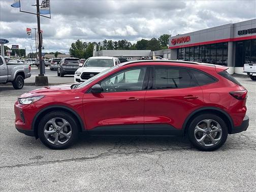 Rapid Red Metallic Tinted Clearcoat 2026 Ford Escape ST-Line