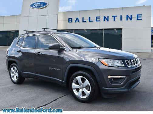 White 2019 Jeep Compass Latitude