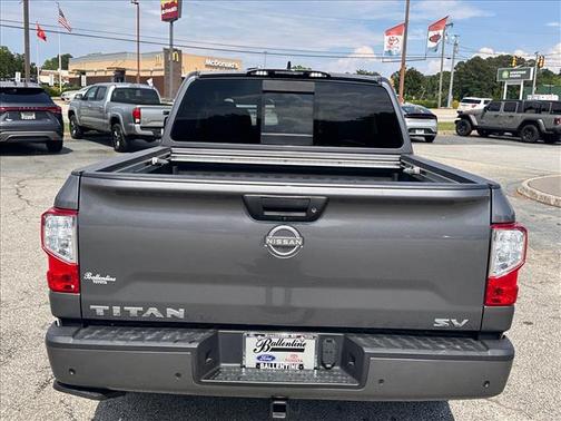 Gun Metallic (Kad) 2024 Nissan Titan SV