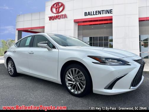 2023 Lexus ES 300h Ultra Luxury