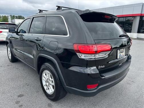 2020 Jeep Grand Cherokee Laredo