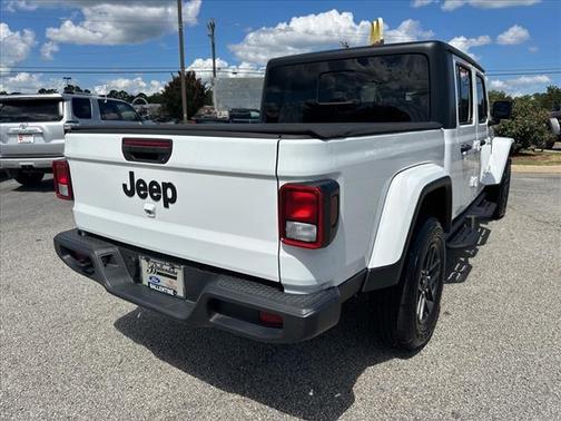 2024 Jeep Gladiator Sport S