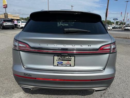 2022 Lincoln Nautilus Standard