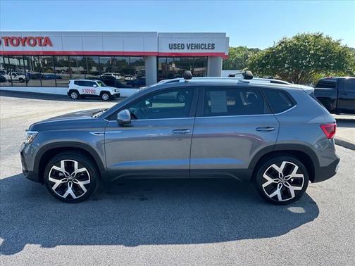 2022 Volkswagen Taos 1.5T SEL
