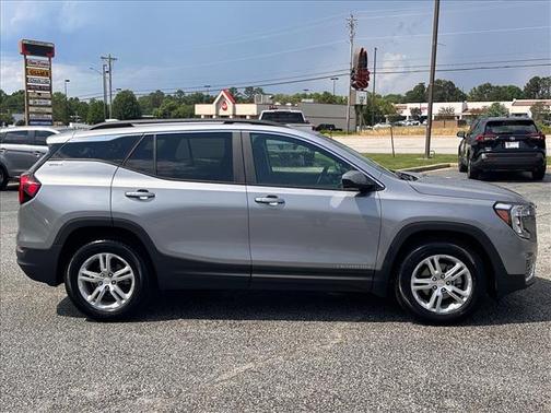 Sterling 2024 GMC Terrain SLE