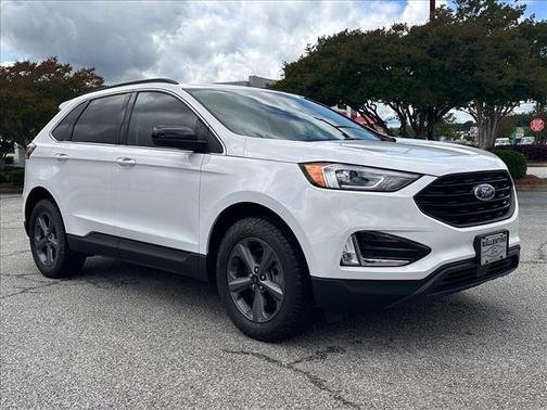 Oxford White 2022 Ford Edge SEL