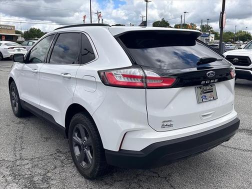 Oxford White 2022 Ford Edge SEL