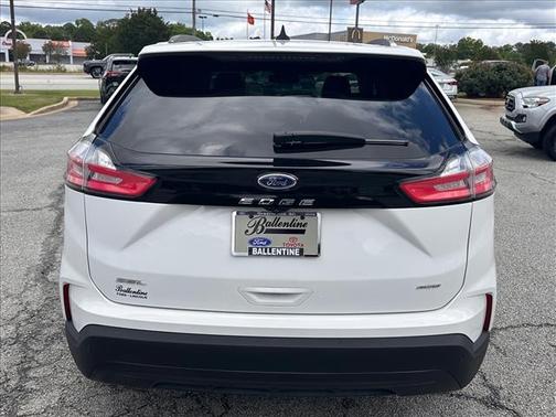 Oxford White 2022 Ford Edge SEL