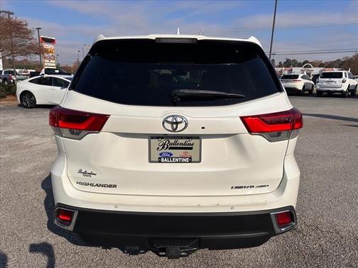 2017 Toyota Highlander Limited Platinum