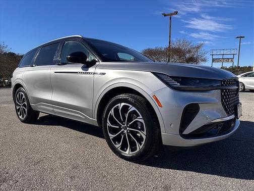 2024 Lincoln Nautilus Reserve