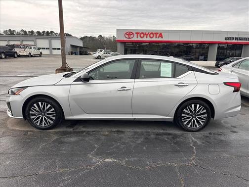 2025 Nissan Altima 2.5 SV