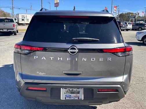 2025 Nissan Pathfinder SV FWD