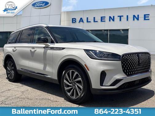 Ceramic Pearl Metallic 2025 Lincoln Aviator Premiere