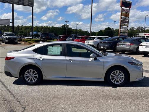 Celestial Silver Metallic 1J9 2026 Toyota Camry LE