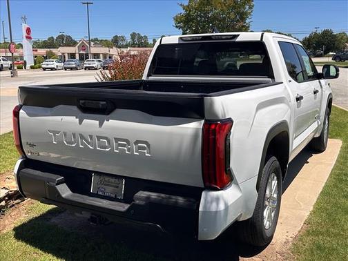 Ice Cap 2026 Toyota Tundra SR5
