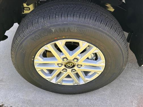 Ice Cap 2026 Toyota Tundra SR5