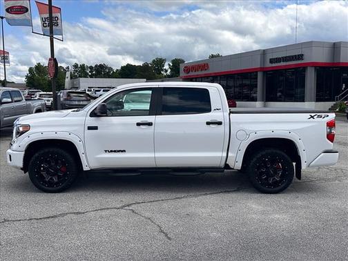 Super White (040) 2021 Toyota Tundra SR5
