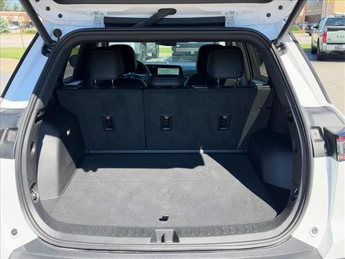 Summit White 2026 Chevrolet Equinox 1LT